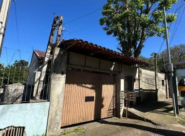 Casa · 318m² · 3 Quartos · 4 Vagas · Casa à Venda no Bairro Cascata – 3 Dormitórios, Suíte, Piscina e Área de Lazer