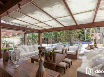 Casa · 800m² · 3 Quartos · 4 Vagas · Casa para Venda - 800m², 3 dormitórios, sendo 3 suites, 4 vagas - Vila Assunção