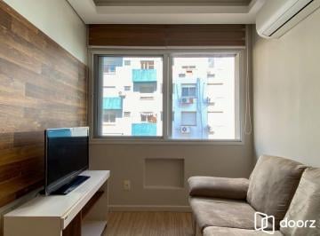 Apartamento · 33m² · 1 Quarto · Apartamento completamente mobiliado em prédio com infra no Centro Histórico