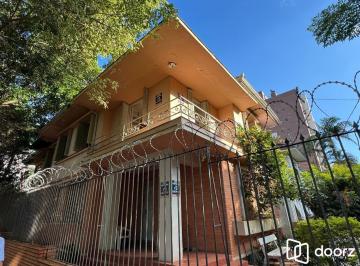 Casa · 150m² · 4 Quartos · 2 Vagas · Casa à venda - na Bela Vista