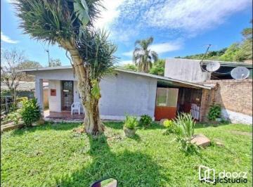 Casa · 102m² · 2 Quartos · 2 Vagas · Casa à venda - na Ponta Grossa