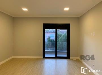 Casa · 233m² · 3 Quartos · 2 Vagas · Casa à venda - no Centro