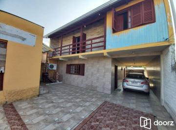 Casa · 100m² · 3 Quartos · 3 Vagas · Casa no bairro Vila Nova - 3 dormitórios