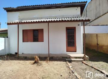 Casa · 58m² · 1 Quarto · 2 Vagas · CASA TERREA COM 1 DORMITÓRIO, BAIRRO GUARUJA