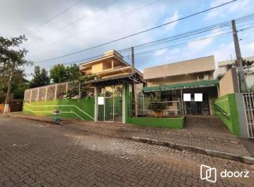 Casa · 362m² · 5 Quartos · 6 Vagas · Casa à venda 708,00m² por R$2.100.000