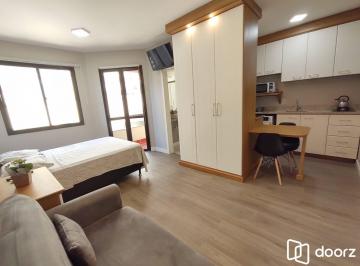 Apartamento · 29m² · Estúdio Reformado em frente a redenção ao lado da UFRGS!