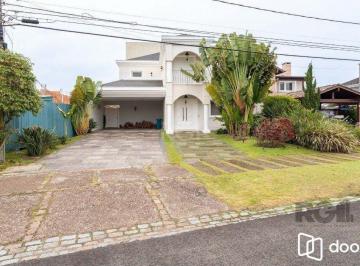 Casa · 421m² · 3 Quartos · 4 Vagas · Casa à venda - em Terraville