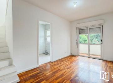 Apartamento · 102m² · 2 Quartos · 1 Vaga · Cobertura com 2 Dormitórios, Vaga Coberta no Bairro Passo Da Areia