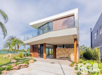 Casa · 434m² · 4 Quartos · 2 Vagas · Casa à venda - em Sans Souci