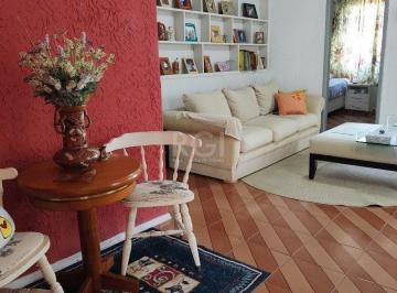Casa · 335m² · 3 Quartos · 4 Vagas · Casa à venda - em Partenon