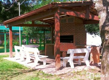 Apartamento · 56m² · 2 Quartos · 1 Vaga · Apartamento com 2 Quartos,com box,no Bairro Humaitá
