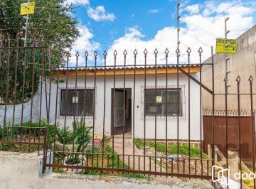 Casa · 96m² · 3 Quartos · 3 Vagas · Casa no bairro Cristal de 3 dormitórios