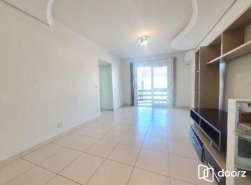 Apartamento · 65m² · 2 Quartos · 1 Vaga · Apartamento de 2 dormitórios no bairro Azenha para comprar
