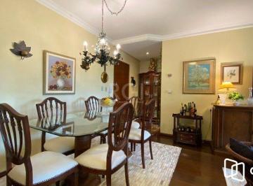 Apartamento · 93m² · 2 Quartos · 1 Vaga · APTO SEMI MOBILIADO NO CENTRO DE GRAMADO, com lareira , sacada , churrasqueira