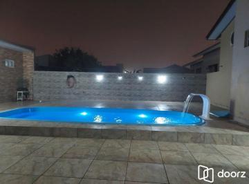 Casa · 100m² · 3 Quartos · 5 Vagas · Casa à venda, com piscina em Arroio do Silva, SC
