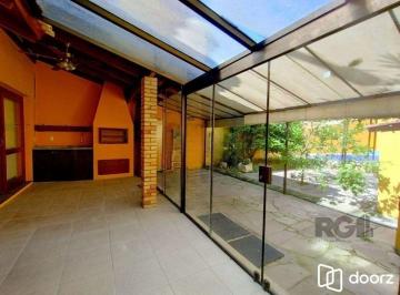 Casa · 193m² · 3 Quartos · 2 Vagas · Casa de 3 dormitórios no bairro Ipanema - Porto Alegre