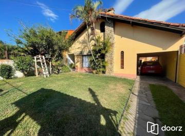 Casa · 400m² · 5 Quartos · 4 Vagas · Casa para Venda - 400m², 5 dormitórios, sendo 3 suites, 4 vagas - Ipanema PORTO