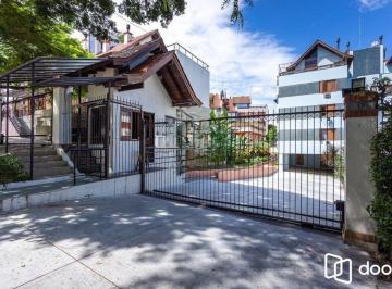 Apartamento · 184m² · 3 Quartos · 2 Vagas · Apartamento Garden com 3 quartos, sendo 1suíte, 2 vagas em condomínio.
