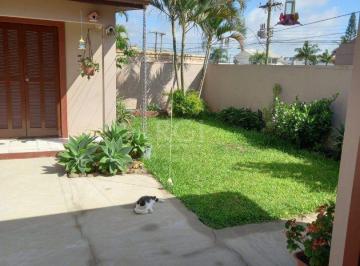 Casa · 196m² · 3 Quartos · 3 Vagas · Casa para venda - 196m², 3 dormitórios - Centro de Torres/RS