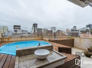 Apartamento · 153m² · 3 Quartos · 1 Vaga · Vende-se cobertura com 4 quartos (2 suítes), 154m² e 1 vaga – Moinhos de Vento