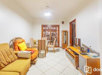 Casa · 161m² · 3 Quartos · 2 Vagas · Casa 160m² - 3 dormitórios, 1 suíte, churrasqueira, terraço e 2 vagas de garagem