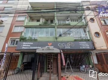 Apartamento · 82m² · 2 Quartos · 2 dormitórios junto à Redenção