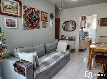 Apartamento · 55m² · 2 Quartos · 1 Vaga · Apartamento de 2 dormitórios, 1 vaga, no bairro Camaqua.