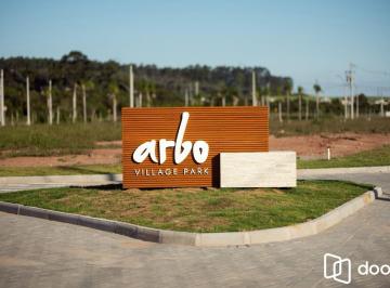 Terreno · 864m² · Terreno com 863,79 no loteamento Arbo Village Park em Santa Maria.