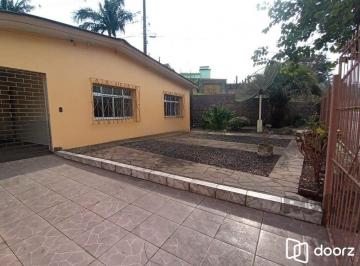Casa · 122m² · 2 Quartos · 3 Vagas · Casa de 2 dormitórios no bairro Campo Novo