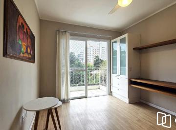 Apartamento · 42m² · 1 Quarto · Excelente apartamento de 42m² privativos, com 1 dormitório e ótima localização n