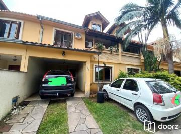 Casa · 121m² · 3 Quartos · 2 Vagas · Sobrado no bairro Espirito Santo