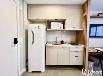 Apartamento · 25m² · 1 Quarto · Apartamento à venda - em Mont Serrat