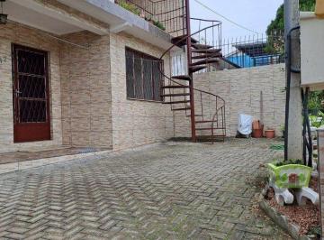 Casa · 220m² · 5 Quartos · 4 Vagas · Casa à venda - em Santa Isabel