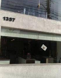 Comercial · 200m² · 1 Quarto · 2 Vagas · Conjunto/Sala para Venda - 200m², 0 dormitórios, 2 vagas - Petrópolis