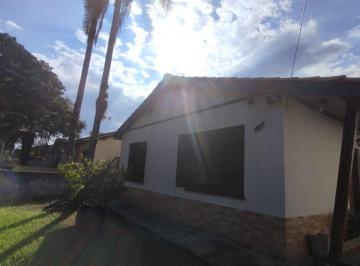 Casa · 300m² · 4 Quartos · 2 Vagas · Casa de 4 dormitórios e 2 vagas de garagem em Canoas.