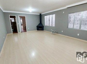 Casa · 200m² · 3 Quartos · 3 Vagas · Casa à venda - em Azenha