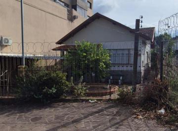 Terreno · 330m² · Terreno com excelente localização, medindo :