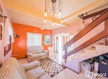 Casa · 272m² · 3 Quartos · 4 Vagas · Casa para Venda - 272.24m², 3 dormitórios, sendo 1 suites, 4 vagas - Vila Jardim
