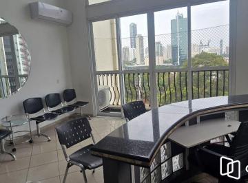 iM3f95Li_19427468e7fadd4e880.jpg · DUPLEX com pé direito duplo e vista panorâmica para copa das árvores da Praça Si