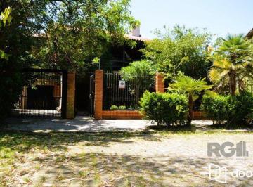 Casa · 373m² · 3 Quartos · 3 Vagas · MAGNÍFICA MANSÃO ANOS 90 A BEIRA DO GUAÍBA NA ZONA SUL DE PORTO ALEGRE!
