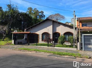 Casa · 199m² · 3 Quartos · 3 Vagas · Casa de 3 dormitório no bairro Jardim do Salso