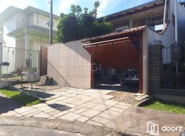 Casa · 192m² · 3 Quartos · 2 Vagas · Casa no bairro Vila Nova - 3 dormitórios