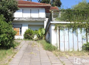 Casa · 506m² · 4 Quartos · 2 Vagas · Imponente casa na Vila Assunção
