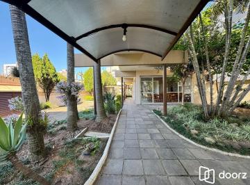 Apartamento · 65m² · 2 Quartos · 1 Vaga · Apartamento dois dormitórios ( uma suíte) garagem/depósito Bairro Menino Deus