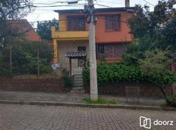 Casa · 248m² · 3 Quartos · 4 Vagas · Casa para Venda - 220m², 3 dormitórios, 4 vagas - Teresópolis