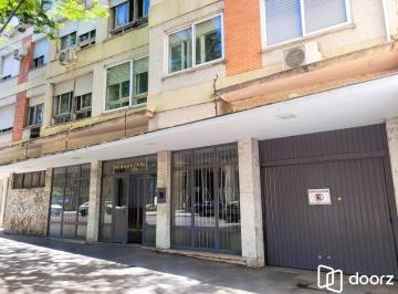 Fachada · ÓTIMO APARTAMENTO 2 DORMITÓRIOS A 50m DA UFRGS E UFCSPA.