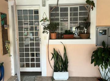 Casa · 79m² · 2 Quartos · 1 Vaga · Sobrado 2 dormitórios- Hípica