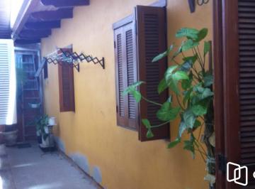 Casa · 110m² · 3 Quartos · 2 Vagas · Casa com 3 dormitórios em Cachoeirinha