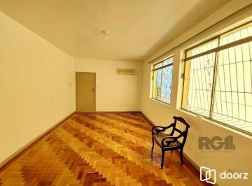 Apartamento · 135m² · 5 Quartos · Excelente apartamento de 135m² com 5 dormitórios.