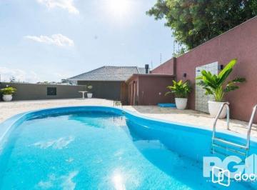 Casa · 258m² · 3 Quartos · 4 Vagas · Casa com piscina, 3 dormitórios, 258m² privativos, no Jardim Itu.